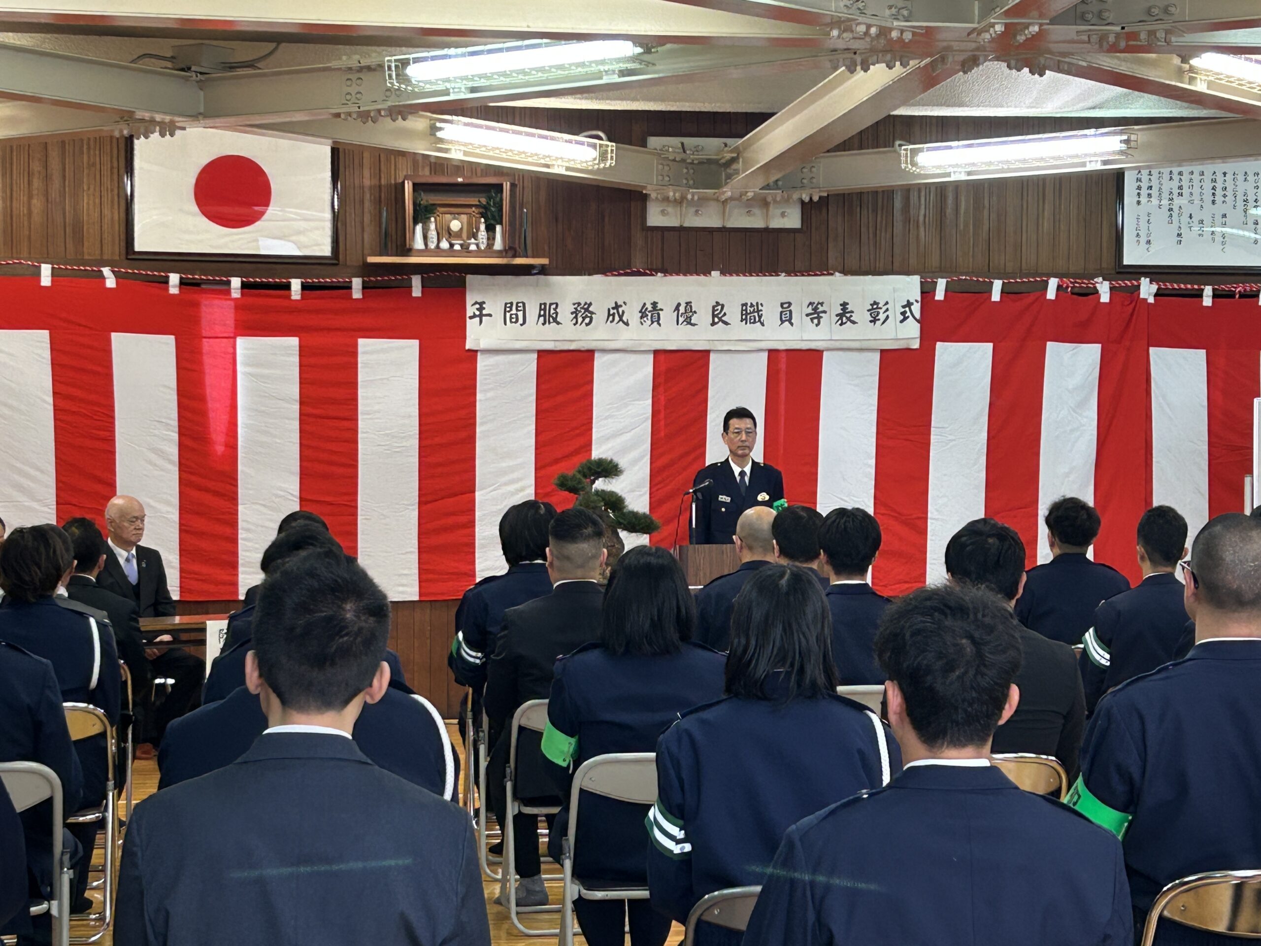年間優良警察職員表彰式に、参加しました。 – 淀川防犯協会